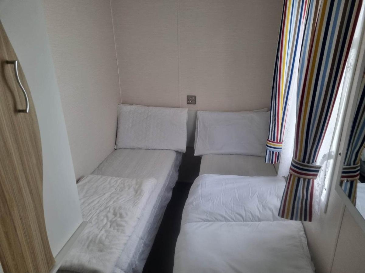 8 Berth Caravan Pg214 Golden Palm Chapel St Leonards Екстер'єр фото